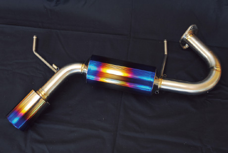 JB64ジムニー用チタンマフラー発売!!