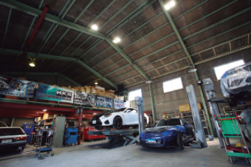 AUTO GARAGE M