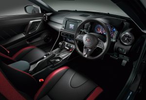 日産GT-R 2017年モデル発表。価格は996万840円から！ - 160711-01-35-1200x819