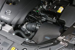 オートエグゼの「ラムエアインテークシステム」がアクセラとアテンザのガソリンエンジン車に対応 - mgj9580_image1