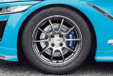 サーキットを楽しむならブレーキ強化は必須科目