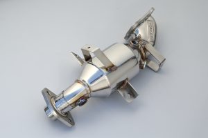 トラストのエアクリーナーがリニューアル。最新の吸排気アイテムを装着したZC33Sスイフトスポーツを試乗インプレ - ph002