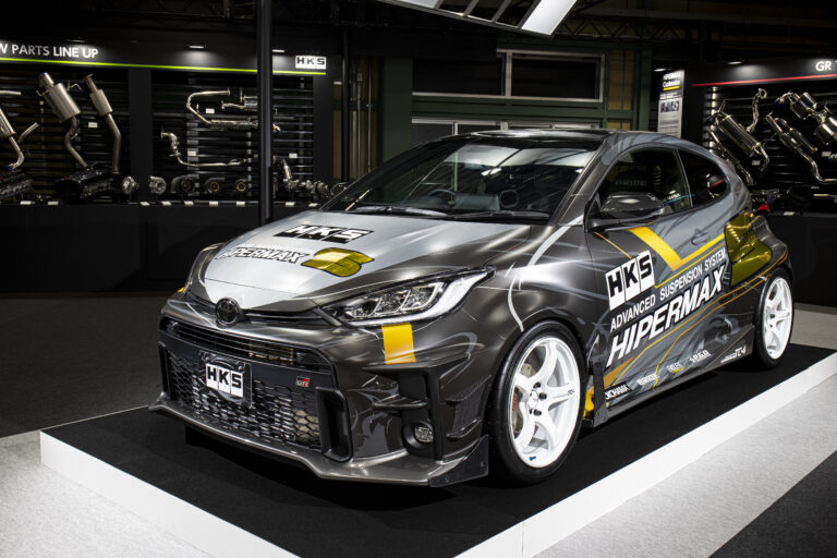 HKSからGRヤリス用の車検対応ボディキットが登場！空力解析を活かした『HKS BODY KIT TYPE S』 REVSPEED