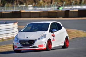 オートプロ　208GTi「速いストリート仕様から サーキット仕様にチェンジ！」REVSPEED筑波スーパーバトル - IKE1202 (1353)