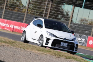 エスプリ×GXPA16 GRヤリス「これぞビッグタービン仕様の底力。 開発途上にして、鈴鹿2分20秒台をマーク!!」 - IMG_8279