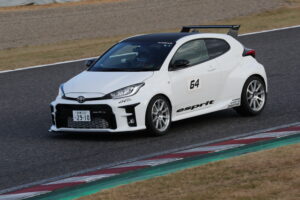 エスプリ×GXPA16 GRヤリス「これぞビッグタービン仕様の底力。 開発途上にして、鈴鹿2分20秒台をマーク!!」 - IMG_8438