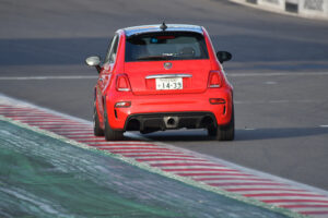 スティーレ アバルト595「TD04タービンのパワーと全体のバランスでタイムを出す」REVSPEED筑波スーパーバトル2022 - IKE_1207 (1726)