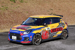 筑波スーパーバトル「全日本ジムカーナ選手権タイムアタック車両紹介」ZC33S SWIFT Sport（AT）　BC1クラス　安木美徳 - TSUKUBA SUPER BATTLE_049