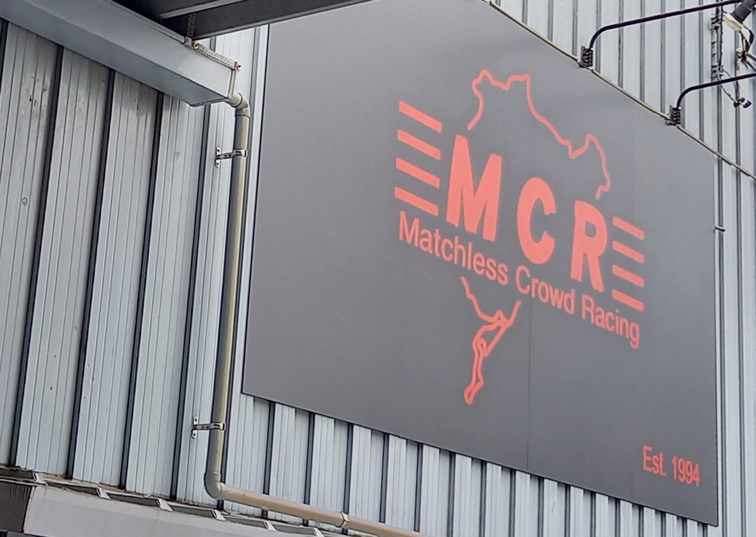 先進アライメント測定器『Race Gauge』は正しく早く作業完了! MCRでフル稼働中!! - REVSPEED