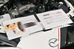 「梅田剛の予選車載とロガーも公開！」レブスピードの六大会連続ポールと、新型NR-Aと、カーボンニュートラル燃料と、ギネス世界記録への挑戦と。【第35回メディア対抗ロードスター4時間耐久レース】 - 850_0042