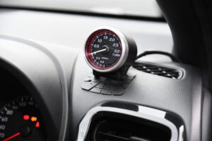 サスまわりの構成やパーツをフルチューンの異色車両はあえてNEOVAで走る「HMS-JAPAN　GR YARIS」筑波スーパーバトル - INU_4701