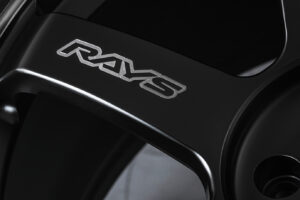 高性能コンペティションスポーツの漆黒カラーに18インチが登場「RAYS　VOLK RACING　TE37 SAGA S-plus Black Shadow　18inch」CLOSE-UP WHEEL - 03