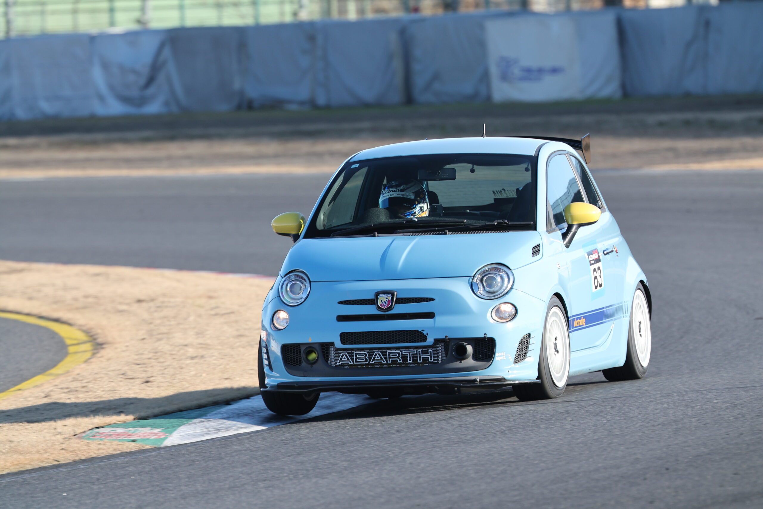 アバルト500 595 ダックトレーディング車高調 ダックトレーディング