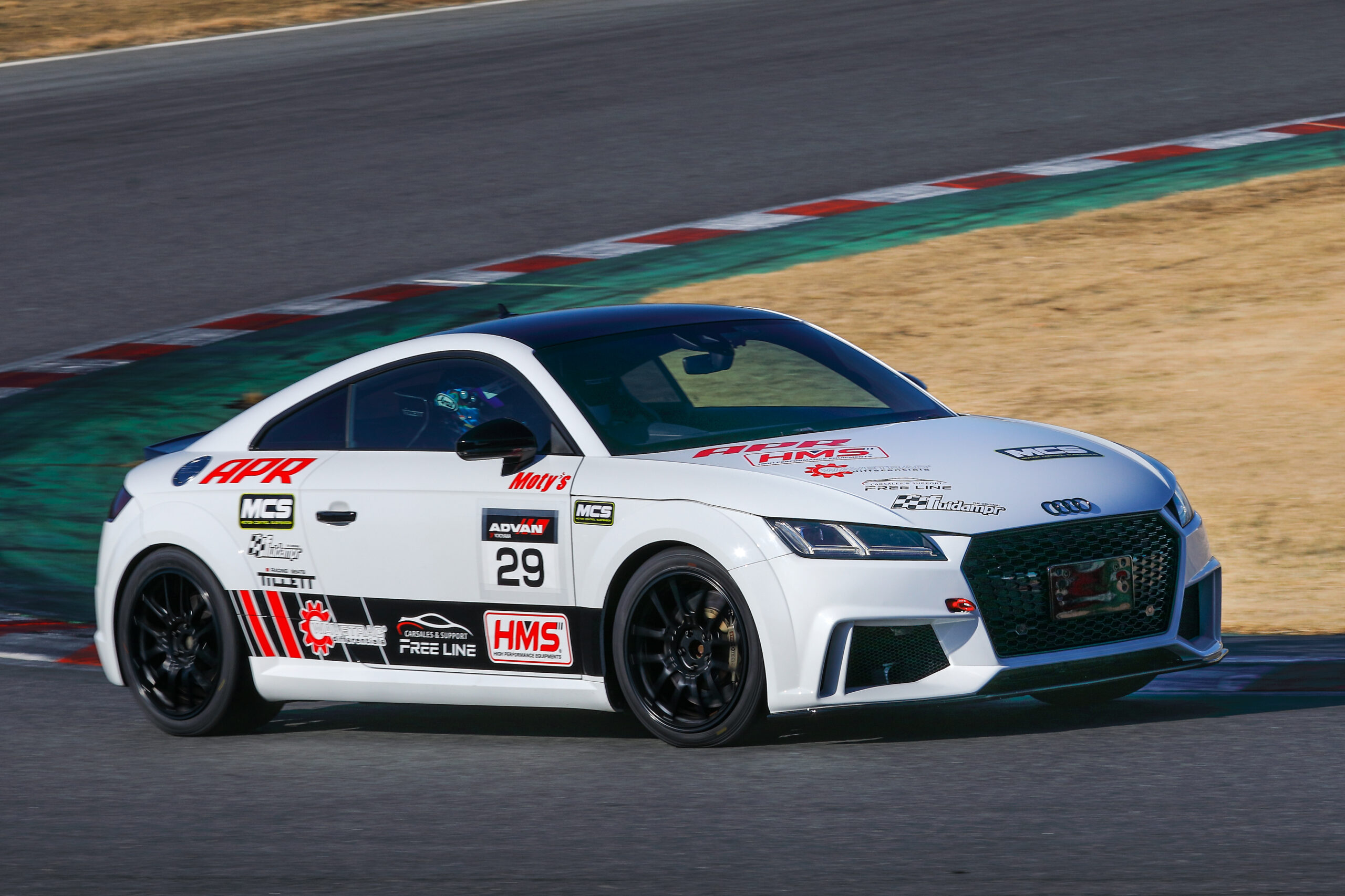 450㎰を発揮するタービン交換仕様「HMS-JAPAN AUDI TT 8S （FF）」筑波