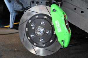 ホンダアクセス有志によるチャレンジ　フルカーボンボディを纏うホンダｅ　〜REVSPEED筑波スーパーバトル〜 - INU_5458