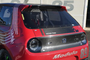 ホンダアクセス有志によるチャレンジ　フルカーボンボディを纏うホンダｅ　〜REVSPEED筑波スーパーバトル〜 - INU_5523