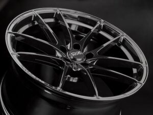 OZジャパンよりFL5/FK8シビック タイプR専用サイズのLeggera-HLTが新発売 - Leggera-HLT_Gloss Black_im1