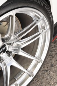 R35GT- R専用のサーキット向け12Jサイズ登場「ENKEI　WPS　NVR5　FORGED」CLOSE-UP WHEEL - ph03