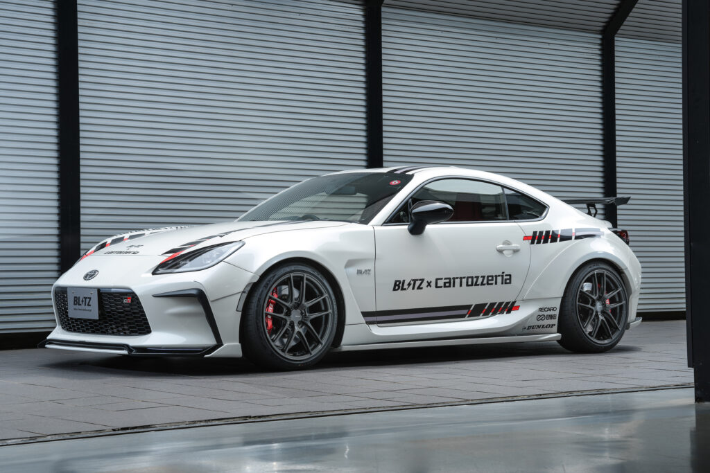 ENKEI　Racing NVR5「エンケイ最新ファクトリーが生んだ ５スプリットスポーク」CLOSE-UP WHEEL