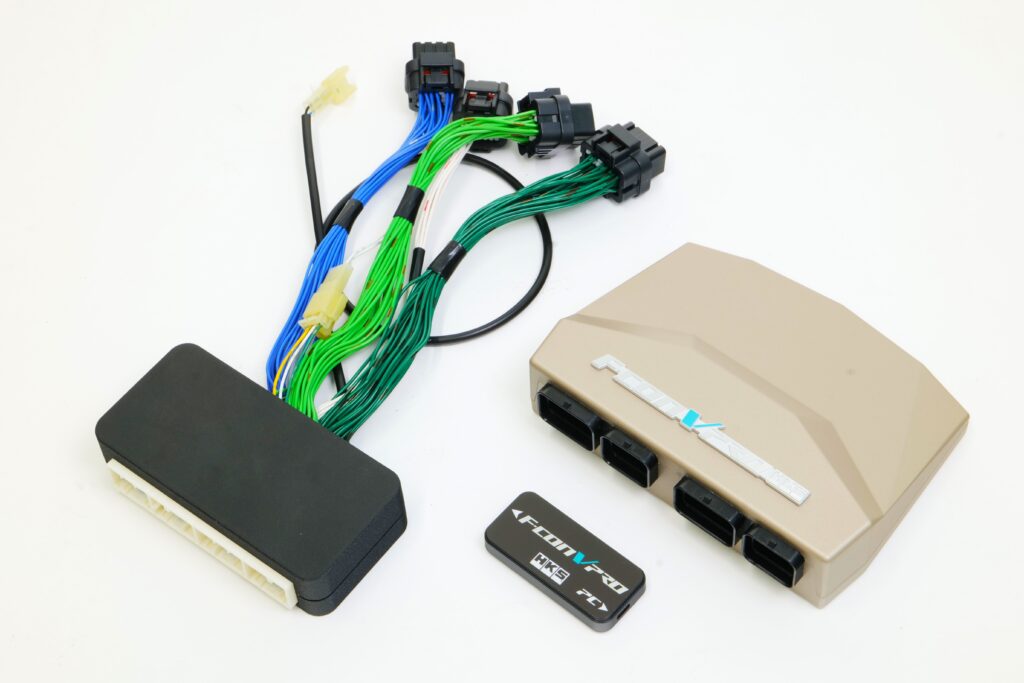 フルコンピュータの『F-CON V Pro』が、電スロ・直噴・協調制御対応の新世代モデルにチェンジ! ZN6/ZC6用からリリース開始
