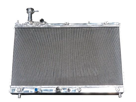 ブリッツからZC33Sスイフトスポーツ ファイナルエディション用のレーシング ラジエーターTypeZS／レーシングオイルクーラーキットBRが新発売