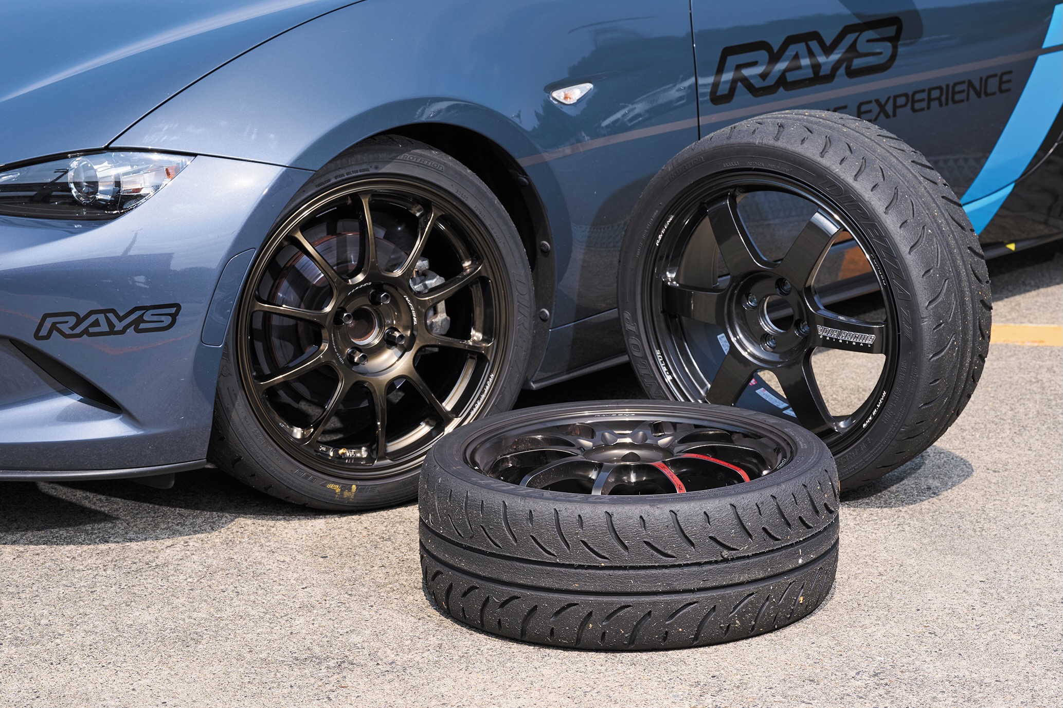 ND5RC ROADSTERで RAYS VOLK RACING 乗り比べ