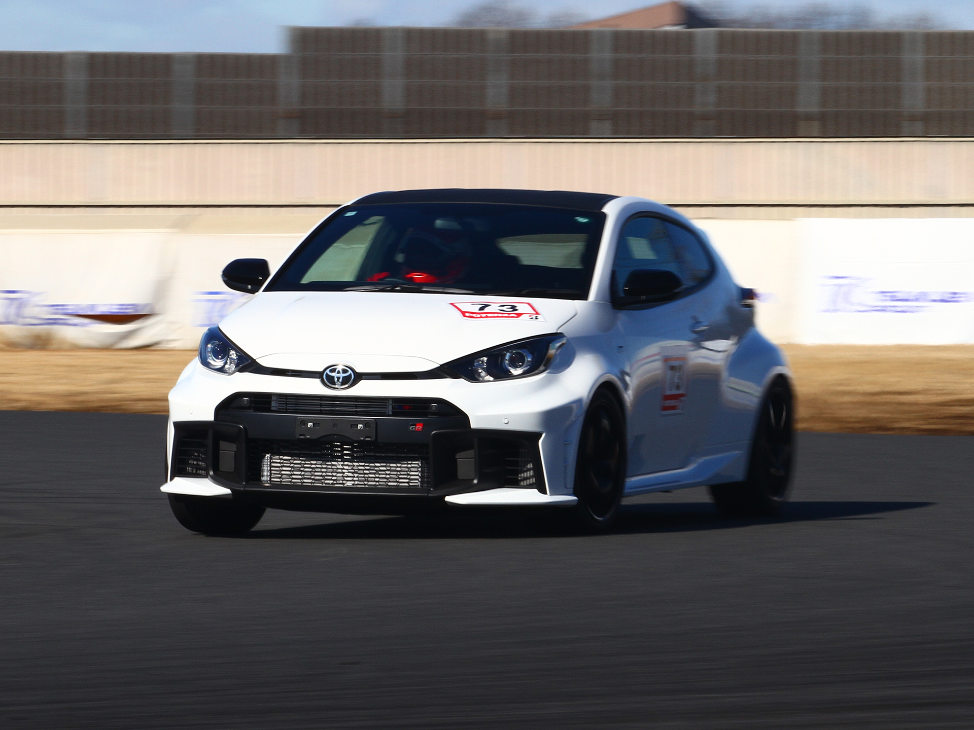 レボリューションは進化させたGRヤリス(DAT)と、2.5ℓ化したGR86の2台で出走。佐々木雅弘がアタック! 37th筑波スーパーバトル事前情報