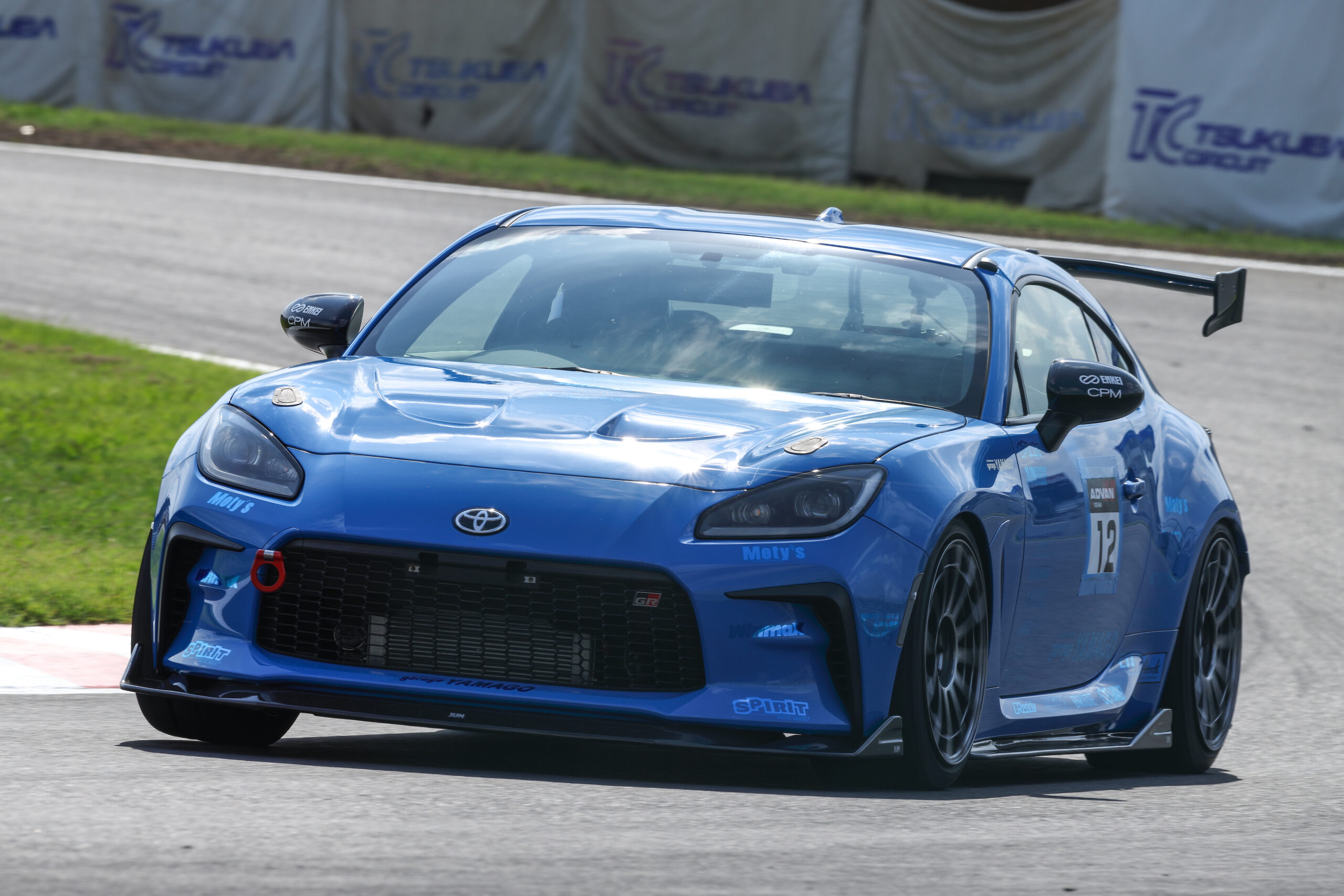 チューナードライブで狙う1分2秒台突入！「garageYAMAGO　ZN8 GR86」12/18開催 37thREVSPEED 筑波スーパーバトル事前情報