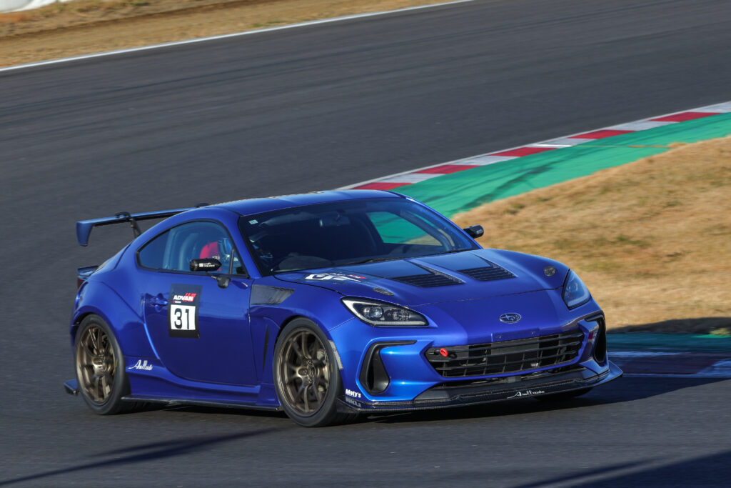 毎年ステップアップを重ね、今回は2.5ℓ化を果たして挑む「アクセルオートコーポレーション ZD8 BRZ」筑波スーパーバトル