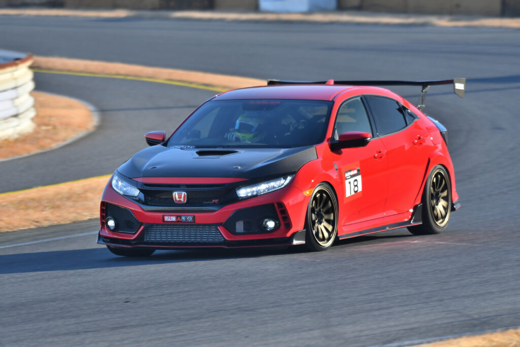 排気、燃料系で40ps向上バネレートも大幅アップ「ASLAN FK8 CIVIC Type R」筑波スーパーバトル