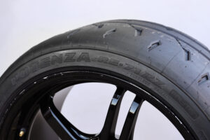 筑波スーパーバトルで投入された新作タイヤ『POTENZA RE-71 RZ』の実力を検証！ - ph18-2