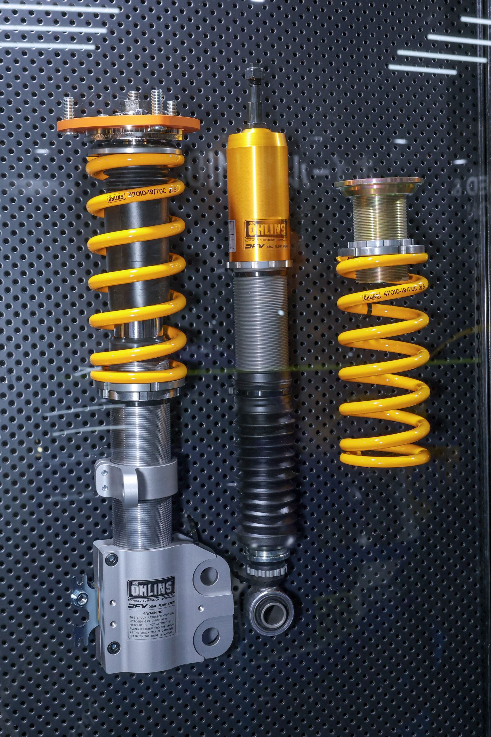 OHLINS「DFV車高調キットはGRヤリスGEN2用と G87 M2／G80 M3／G82 M4用