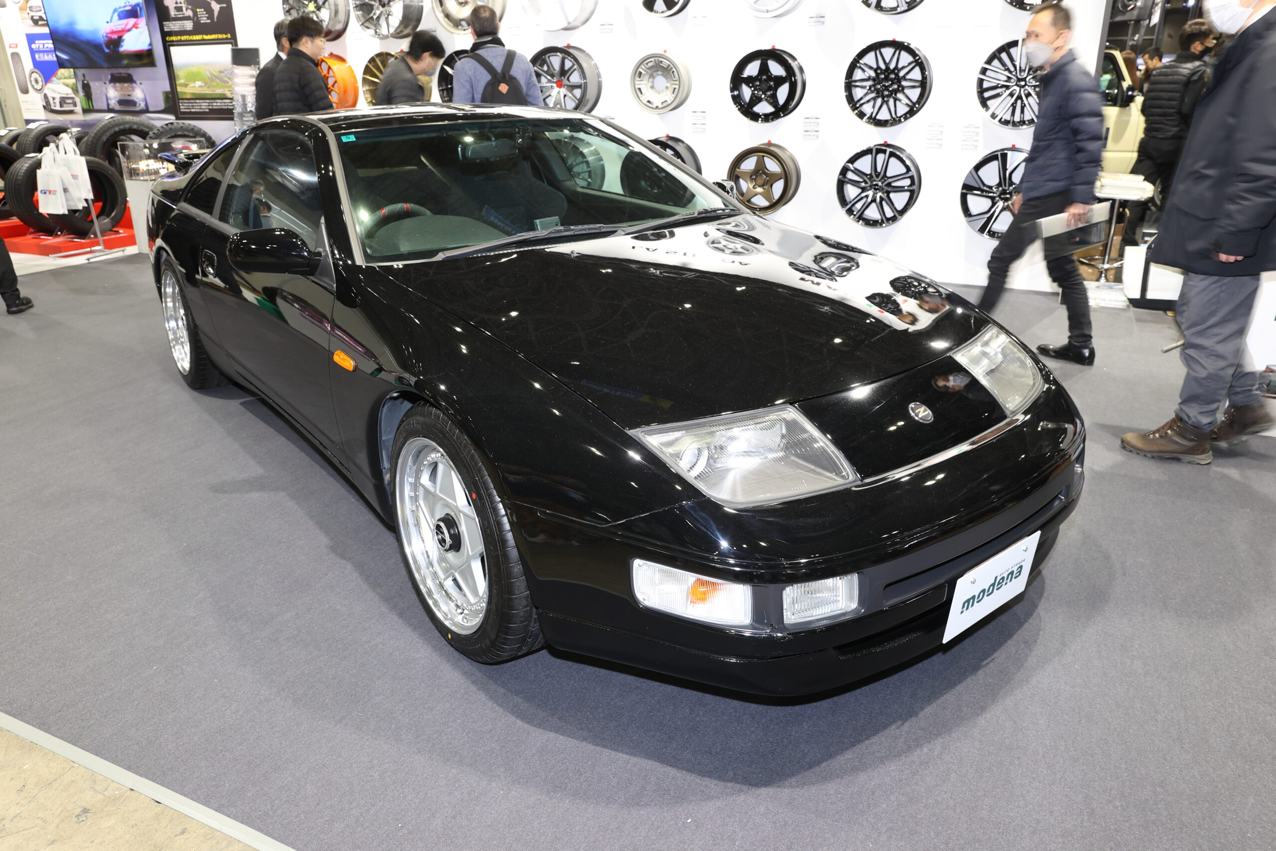 阿部商会「懐かしのアウトストラーダ・モデナの17インチに涙！」東京オートサロン2026