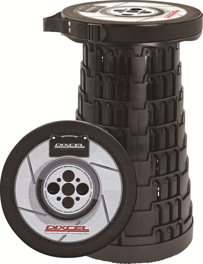 DIXCELがコンパクトスツールを発売