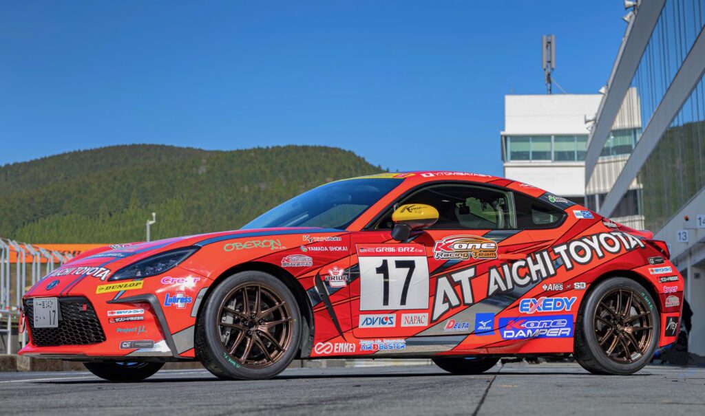 ENKEIのニューホイール『NVR5 for GR86/BRZ Cup』は、従来モデルから「剛性バランス」を変えたキャラクター