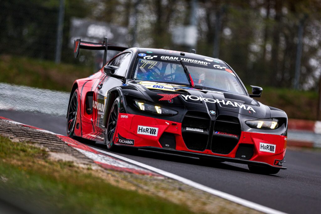 ADVANカラーの「BMW M Motorsport」77号車がニュルブルクリンク耐久シリーズ第３戦で総合優勝！　３位もADVAN装着車が獲得!!