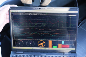 今年の体制発表もあり！　エンドレスのカスタマーが一同に集まる大イベント 『第14回 ENDLESS Circuit Meeting ファン感謝走行会 in FSW』 - モーテックロガーイメージ0O0A0712