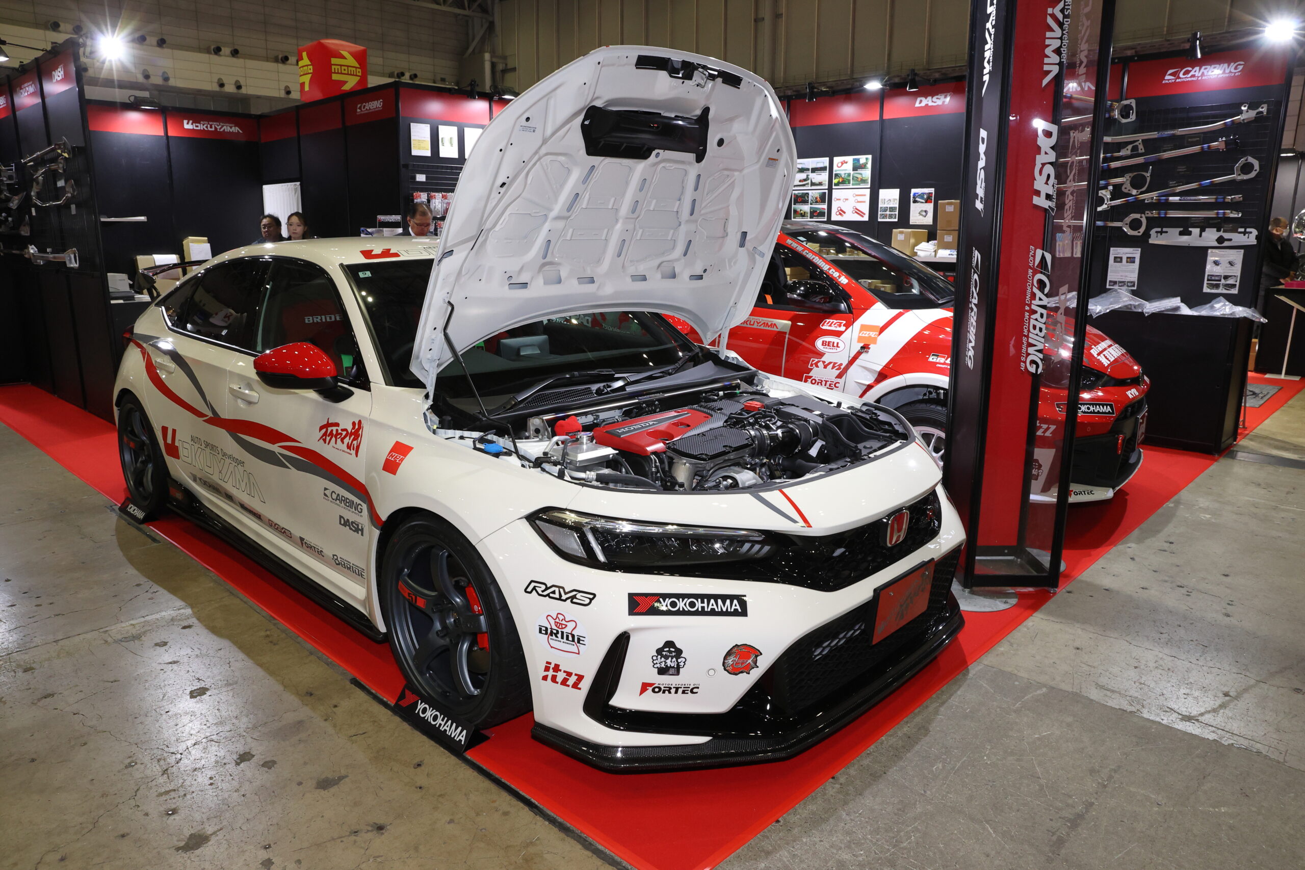 オクヤマ「剛性アップと重量増にも配慮した チタン製のアイテムを多数展示」東京オートサロン2026