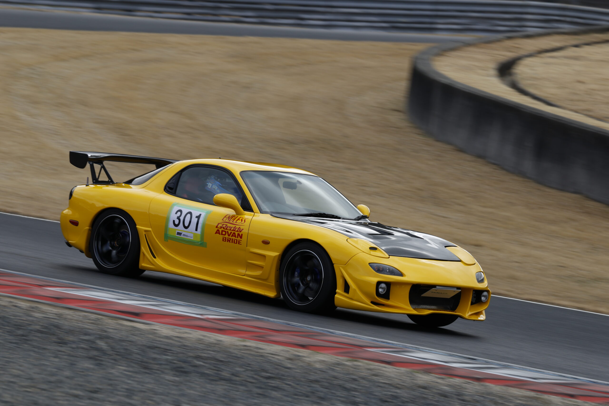 FD3S RX-7のコンプリートカーはいかが⁉ 玉田自動車工業からの提案車両を阪口良平が試乗